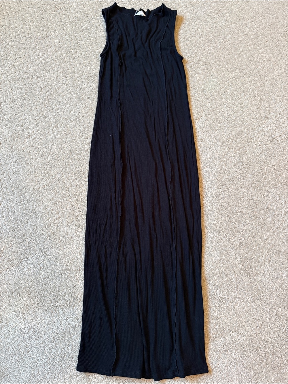 Sleek Black Sleeveless bodycon Dress